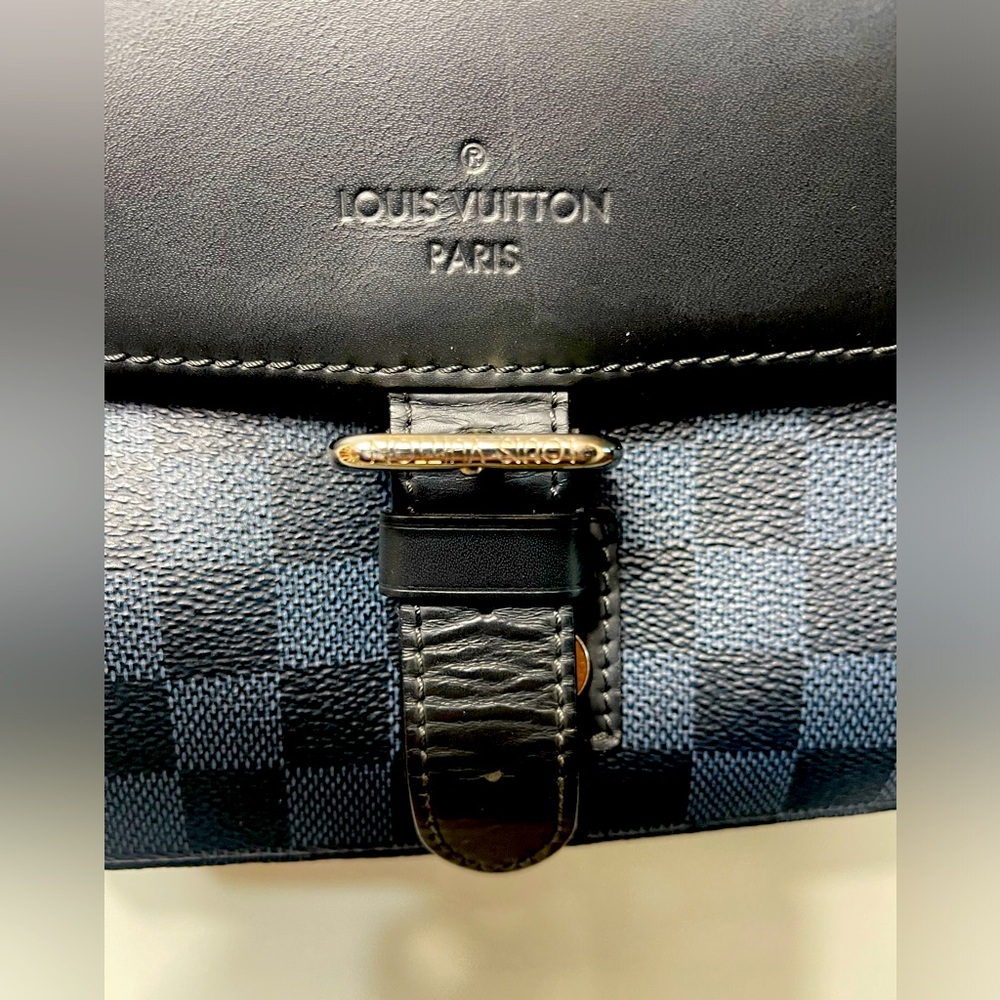 Louis Vuitton new bag , LV Alfa Messenger, good size Medium bag